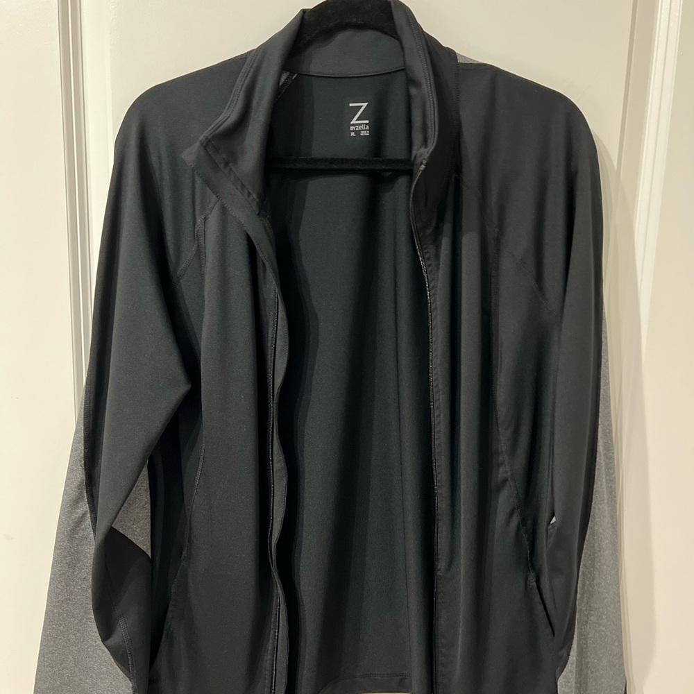 Zara jacket. Goes with all your yoga and exercise clothing. Perfect!